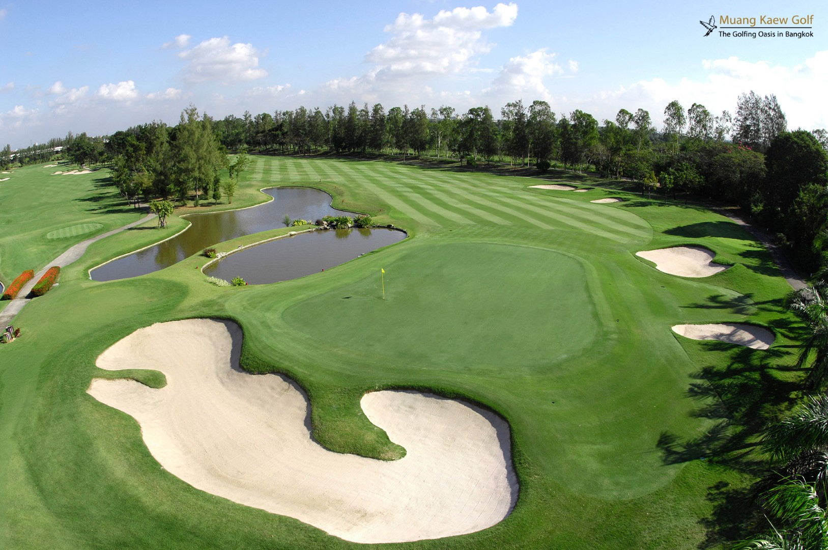 Muang Kaew Golf Course /