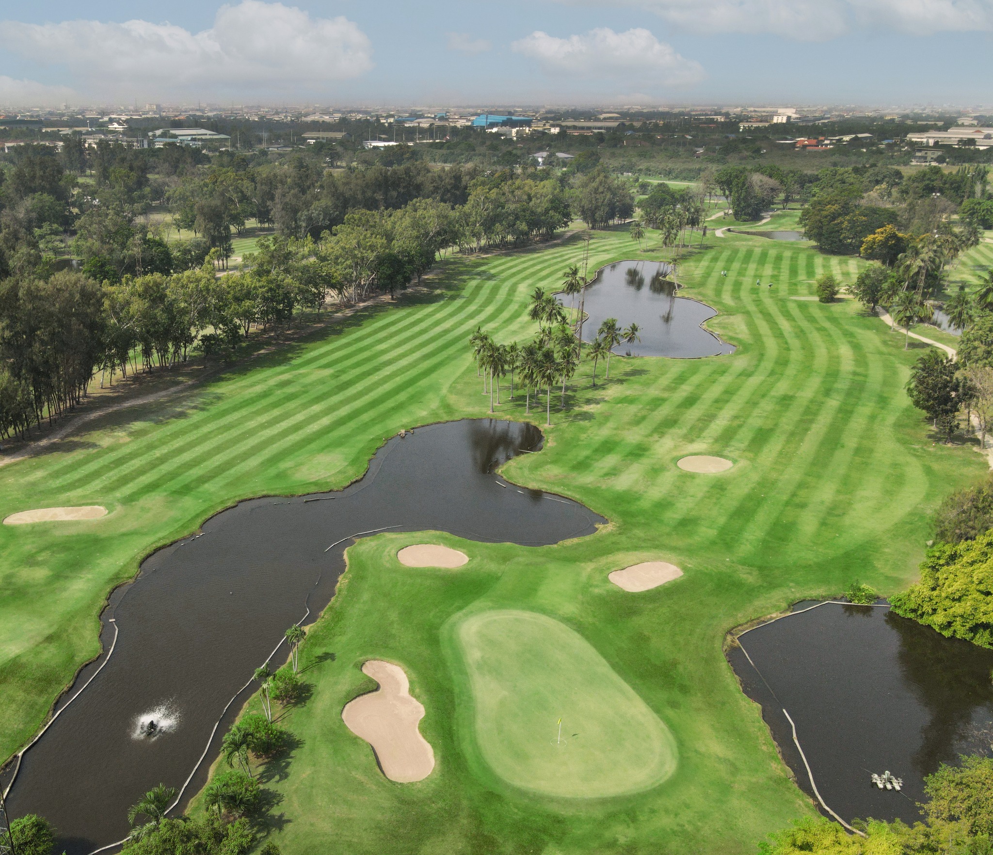 Ekachai Golf & Country Club /