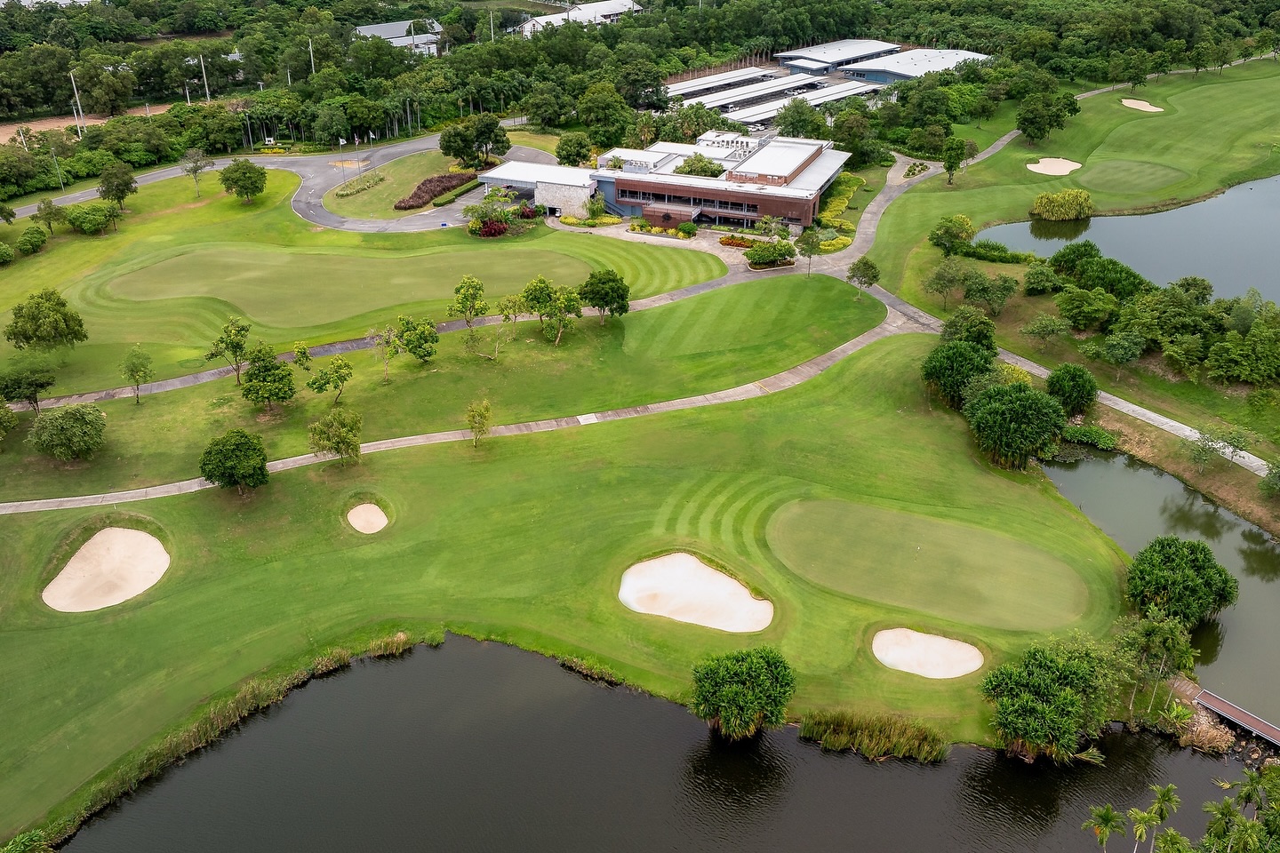 Siam Country Club /